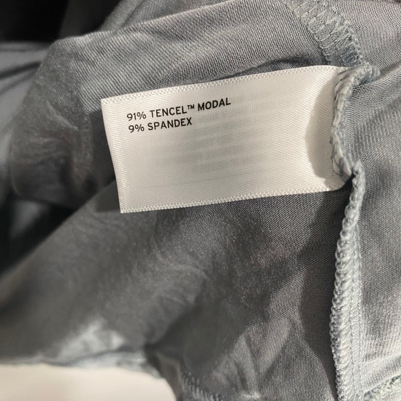 Duluth Trading Co. XL Gray Long Sleeve Henley Shirt Mens Tencel Modal Blend - Picture 4 of 5